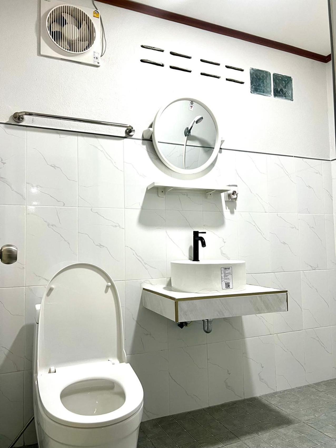 Ban Rak Thai Lungwang Guest House מראה חיצוני תמונה